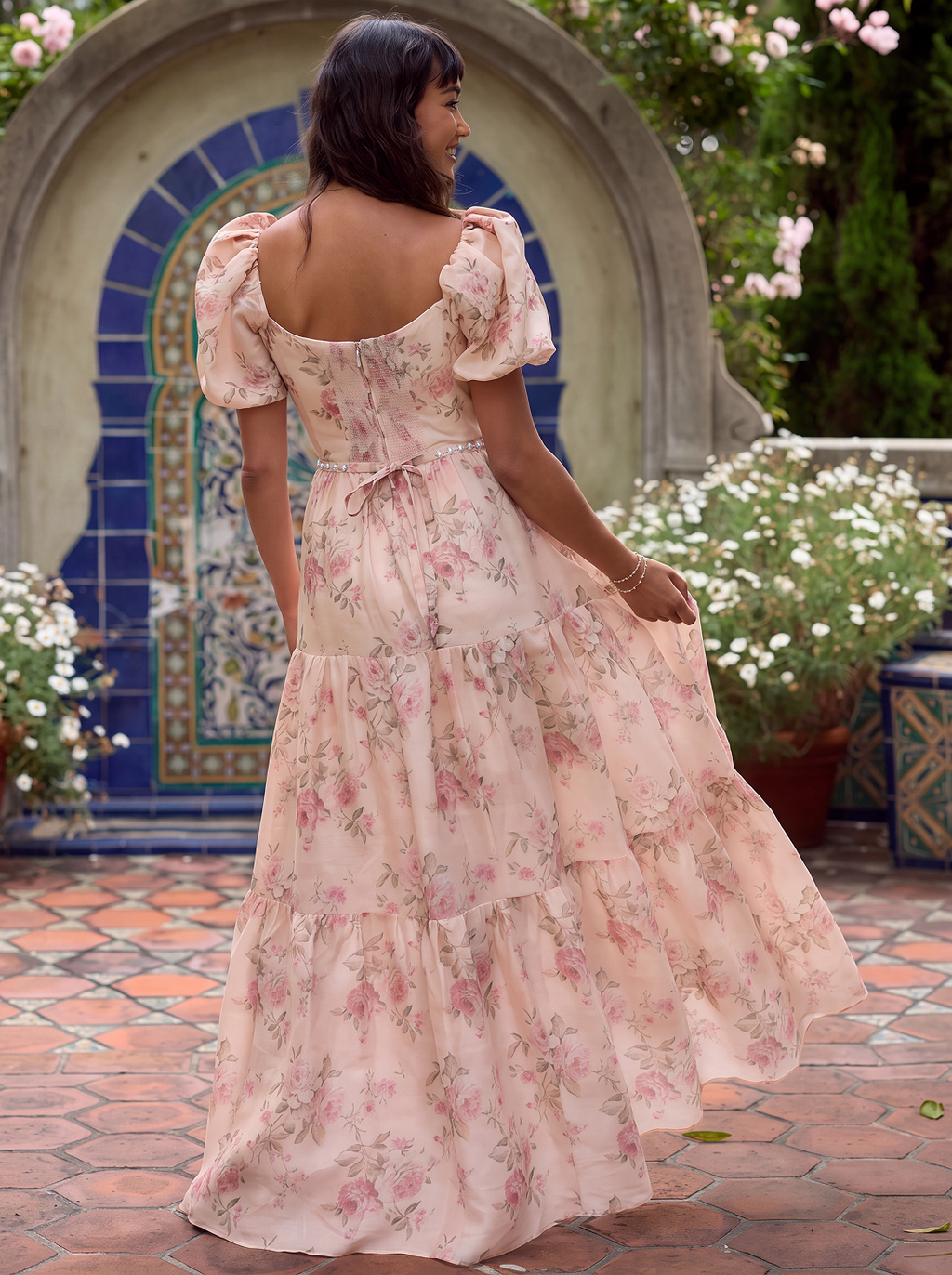 Layla | Abito Elegante Fluttuante
