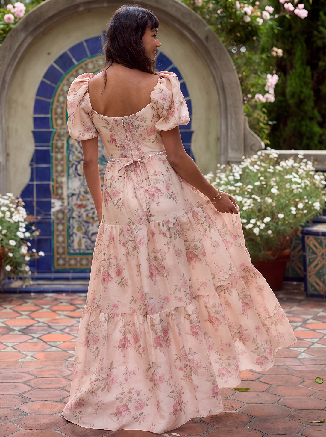 Layla | Abito Elegante Fluttuante