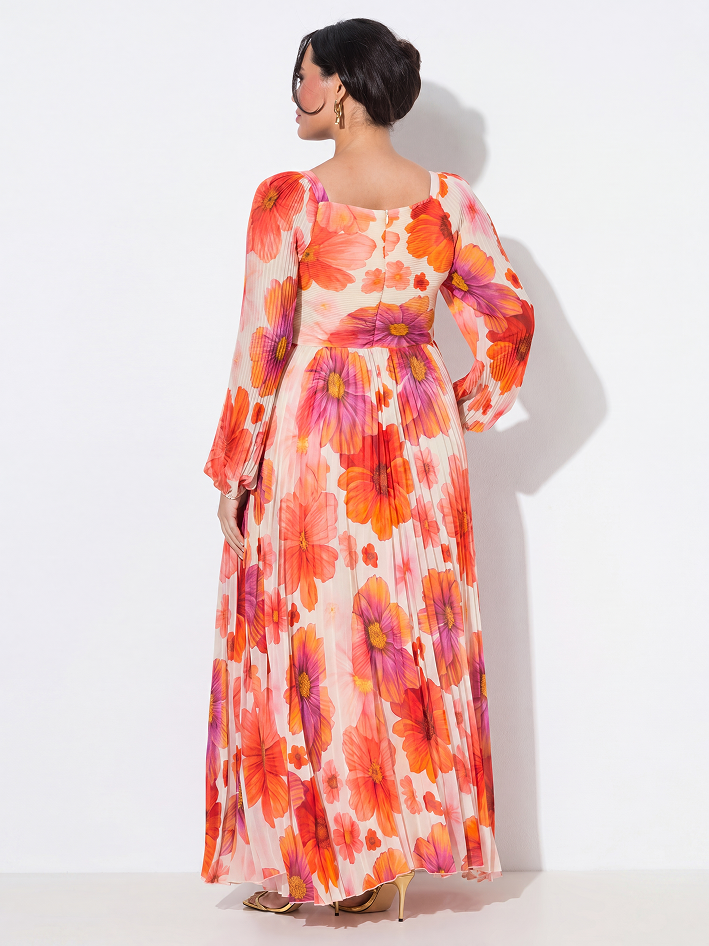 Maxi abito con fiori, scollo a cuore, maniche lunghe