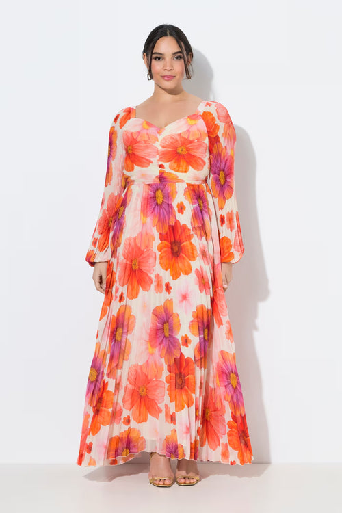 Maxi abito con fiori, scollo a cuore, maniche lunghe